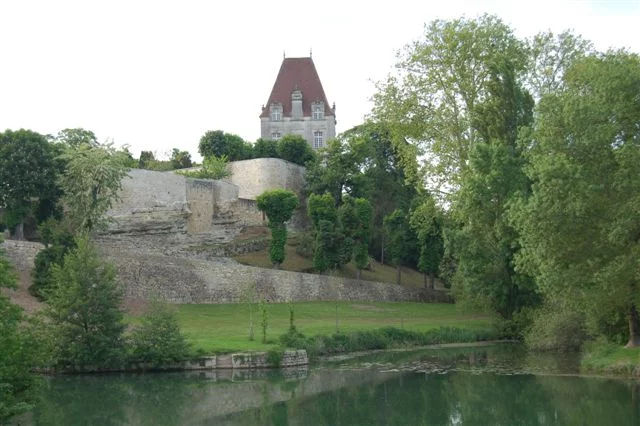Bourg-Charente