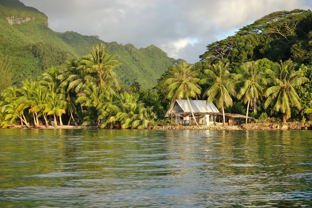 Huahine island