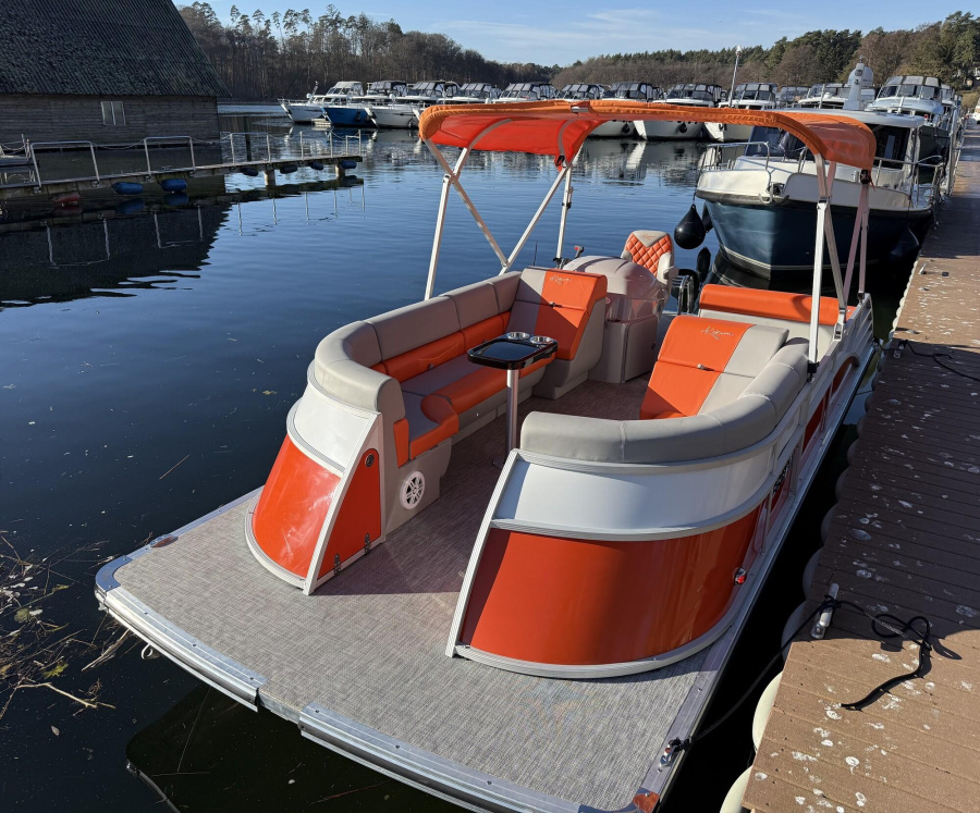 Photo #1 - Marina EldenburgFloßboot (17 Reecksee 1) in Marina Eldenburg - 63149