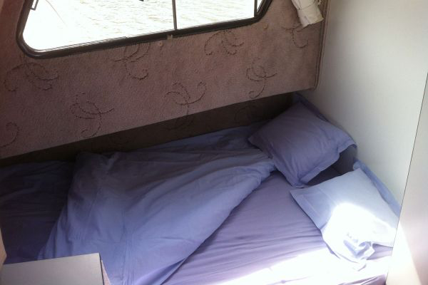 Photo #4 - Riviera920 (FICAIRE) in Sireuil - 93