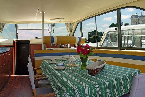 Photo #4 - Sedan1010 (MANDOLINE) in Sable-sur-Sarthe - 120