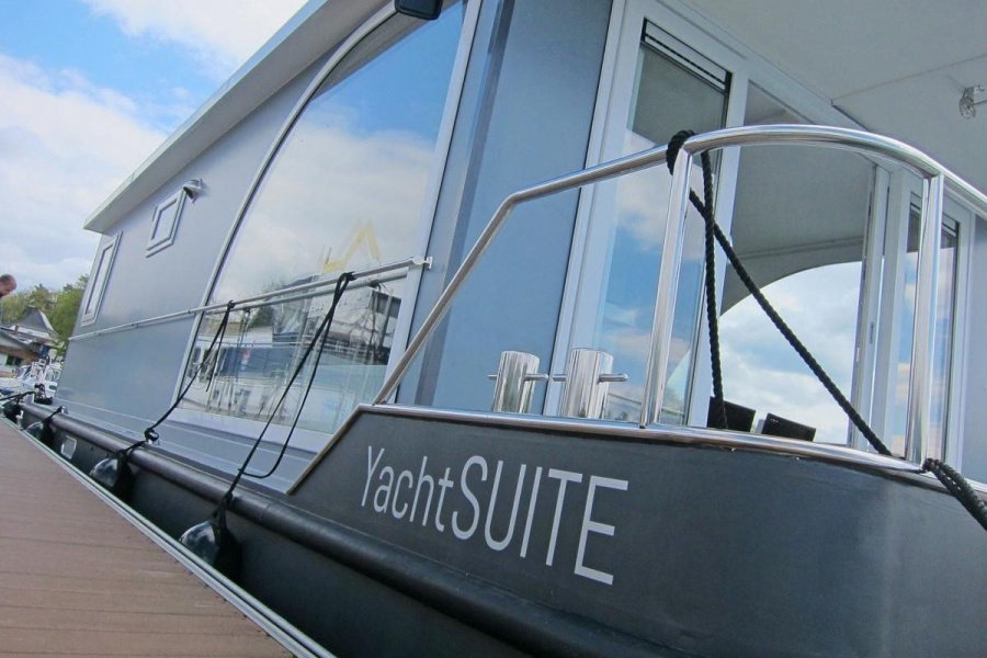 Photo #20 - YachtSuiteTyp 1 - Eldenburg (YachtSUITE Eldenburg) in Waren - 147