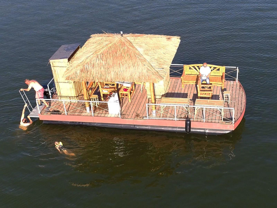 Photo #16 - Marina EldenburgParty & Badefloss (Tiki-Boat Nr. 19) in Waren - 186