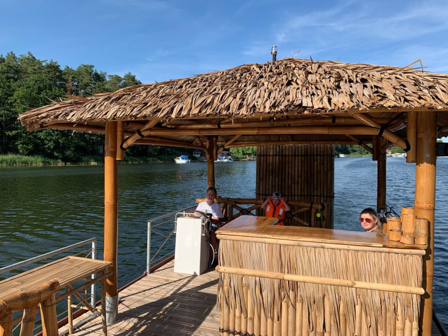 Photo #9 - Marina EldenburgParty & Badefloss (Tiki-Boat Nr. 19) in Waren - 186