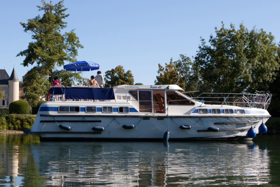 Photo #15 - ClassicTarpon 42 (524) in Pontailler sur Saône - 251