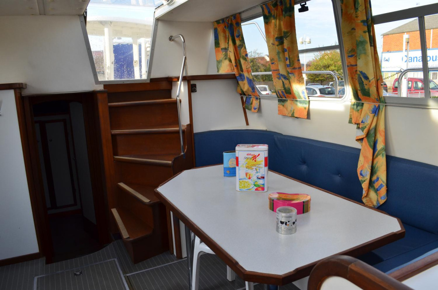 Photo #4 - ClassicTarpon 37 (945) in Languimberg - 254