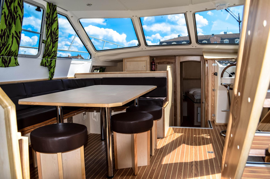 Photo #7 - PremiumTarpon 49 QP (1078) in Languimberg - 289