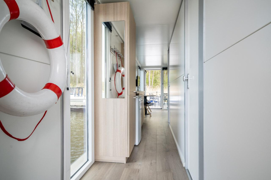 Photo #6 - YachtSuite2.1 - 4 Personen (Malchow) in Mirow - 292