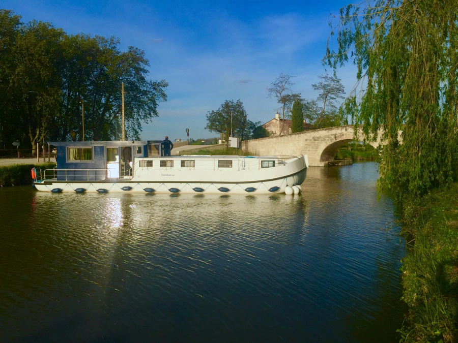 Photo #4 - ClassicLaPeniche F (1240) en Pontailler sur Saône - 324