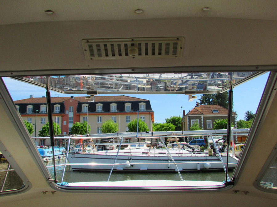 Photo #20 - ClassicTarpon 42 (Athene) in Lubz - 338