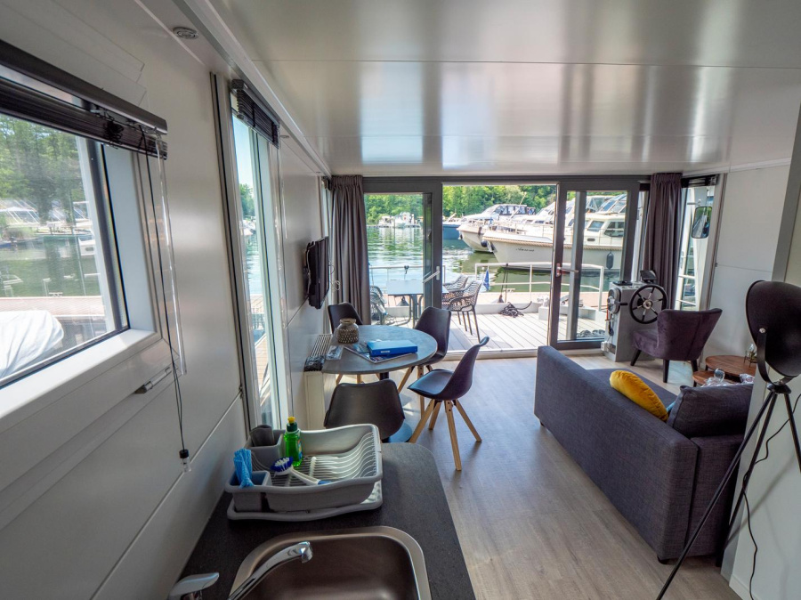 Photo #16 - YachtSuite2.5 - 6 Personen (Mirow) in Mirow - 378