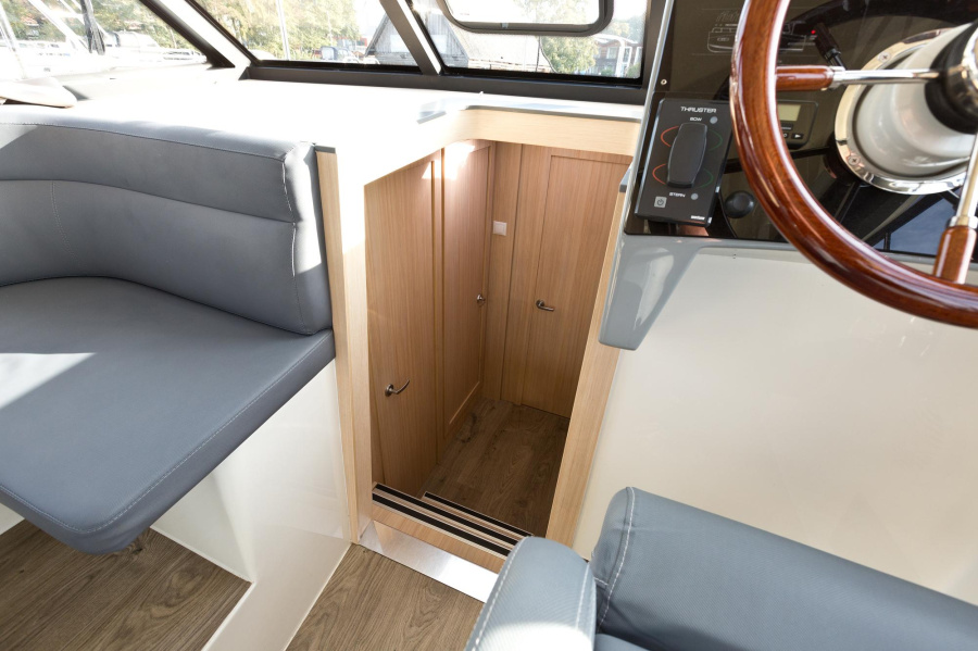 Photo #7 - Cobra YachtsFutura 36 (Müritz-Cruiser 3) en Waren - 403