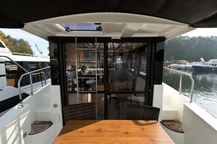 Photo #25 - Cobra YachtsFutura 36 (Müritz-Cruiser 3) en Waren - 403