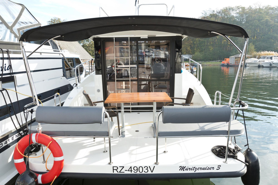Photo #26 - Cobra YachtsFutura 36 (Müritz-Cruiser 3) en Waren - 403