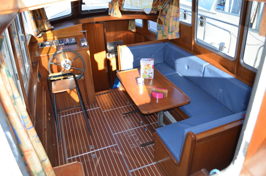 Photo #7 - ClassicLinssen Yacht 36 (503) in Pontailler sur Saône - 458