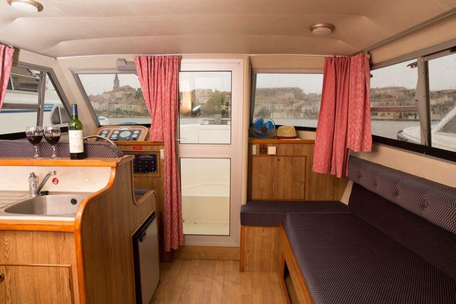 Photo #6 - ComfortCaprice (C522) in Fontenoy le Chateau - 1132