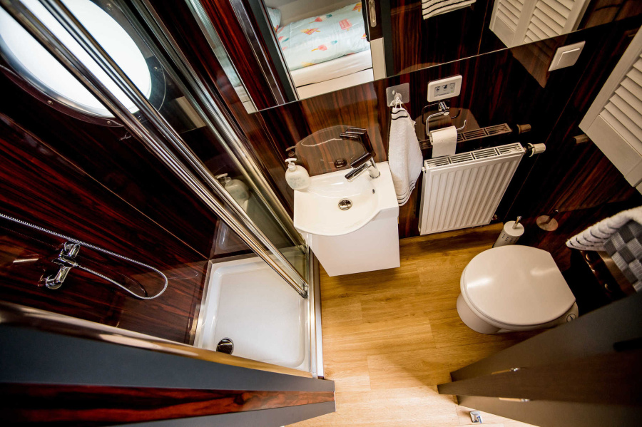 Photo #7 - HausbootKOMFORT (PORTO) en Zehdenick - 1639