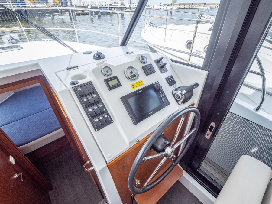 Photo #5 - BeneteauSwift Trawler 30 (Südwind) in Kroslin - 1667