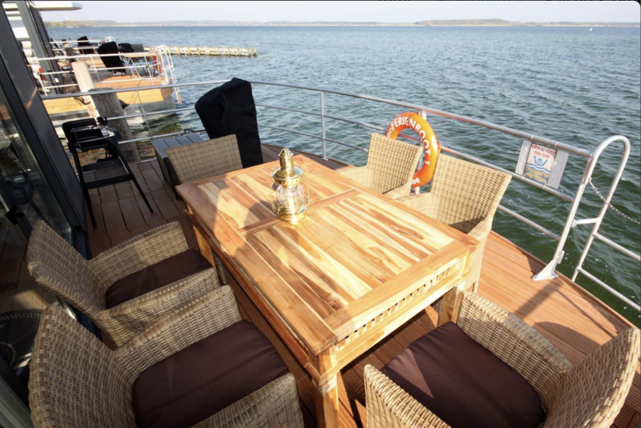 Photo #17 - 1Floating 44 Schwimmferienhaus (MeinFERIENBOOT 1 (fest liegend)) in Fleesensee - 1832