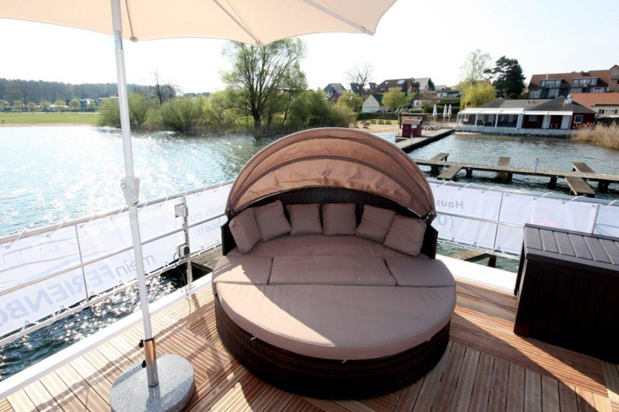 Photo #19 - 1Floating 44 Schwimmferienhaus (MeinFERIENBOOT 1 (fest liegend)) in Fleesensee - 1832