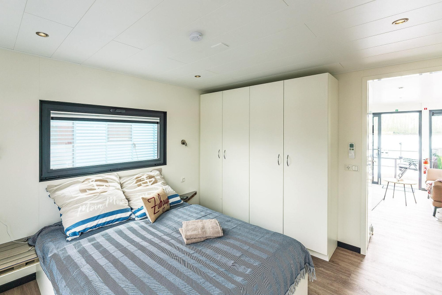 Photo #10 - FLOATING33 (Hausboot Achat) in Zehdenick - 1860