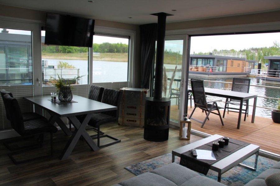 Photo #10 - FLOATING44-2 (Hausboot Seensucht) in Boxberg - 1861