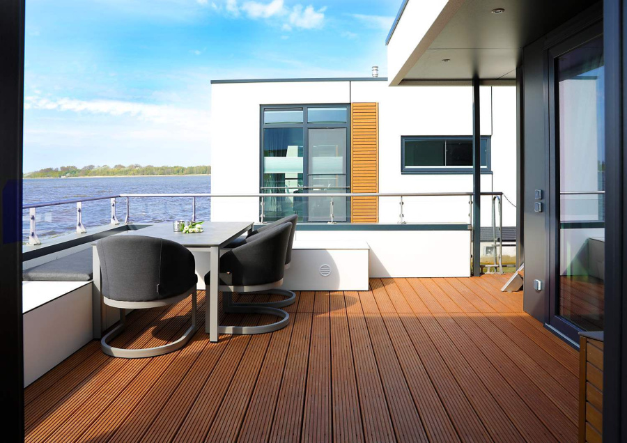 Photo #16 - FLOATING85-2 (Hausboot Bernstein Suite) in Ribnitz - 1915