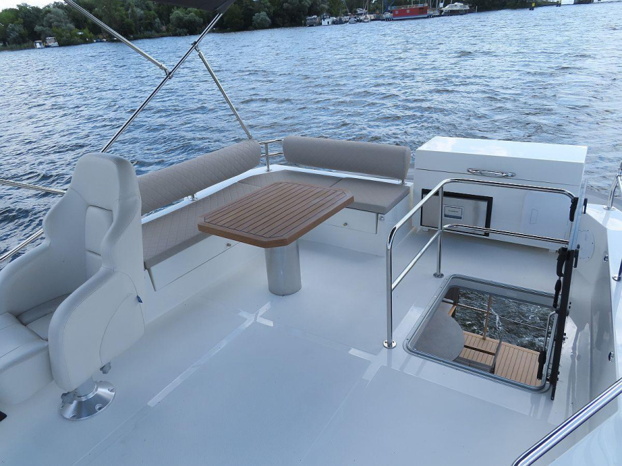 Photo #17 - Cobra YachtsSeamaster 45 (Independence) en Werder - 1986