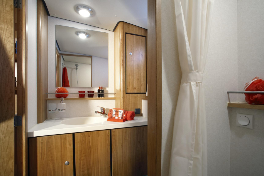 Photo #16 - LinssenGrand Strudy 40.9 (Ganymed) in Zehdenick - 2010