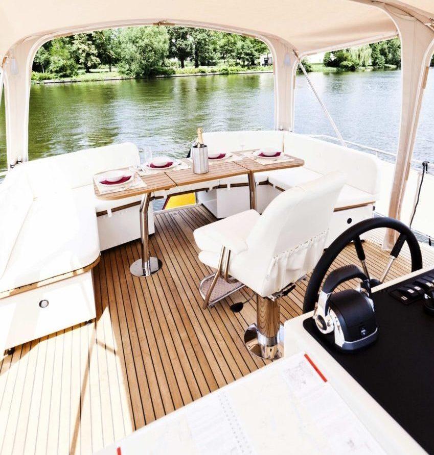 Photo #11 - LinssenGrand Strudy 40.9 (Ganymed) in Zehdenick - 2010