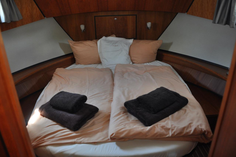 Photo #4 - Linssen350 Grand Sturdy AC (Paulina) en Zehdenick - 2013