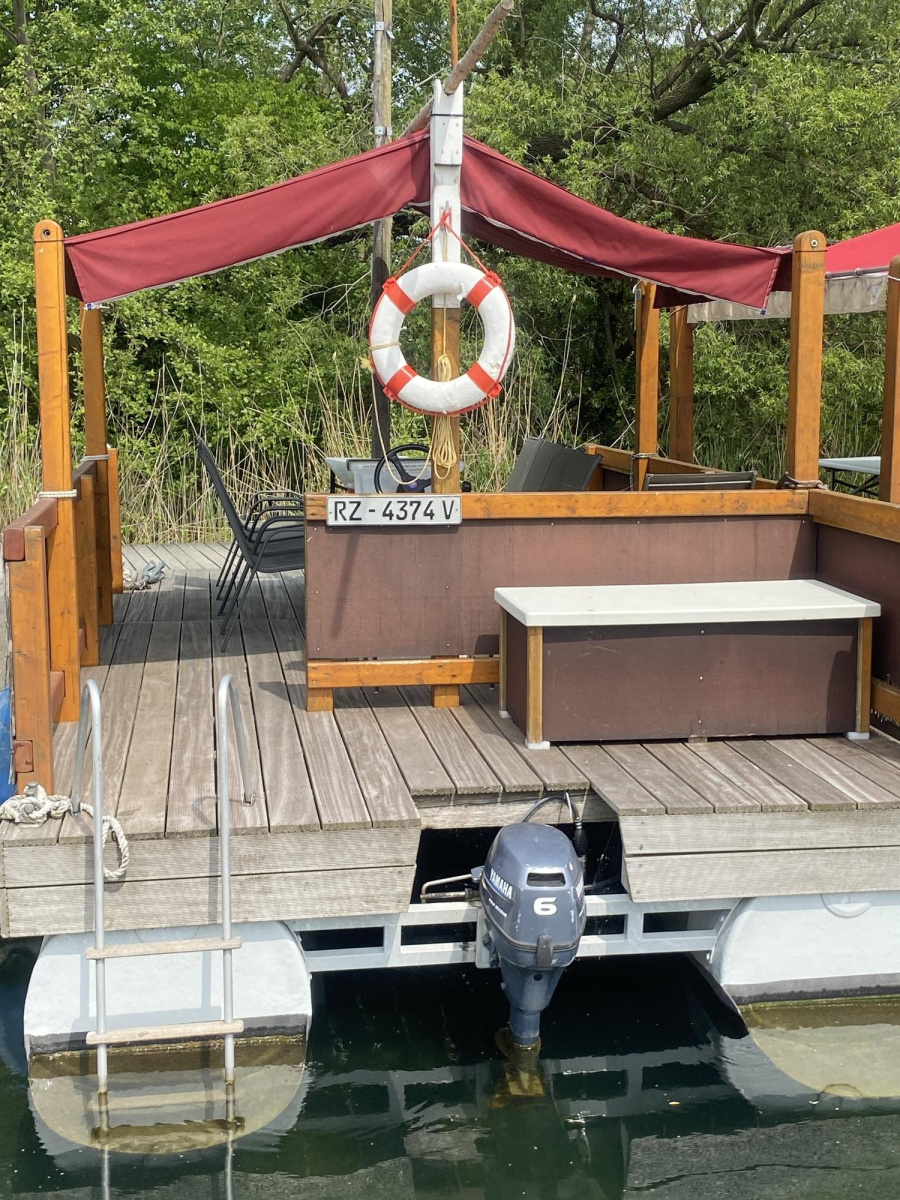 Photo #4 - TagescharterMotorfloß Müritz (Motorfloß 4) en Waren - 2018