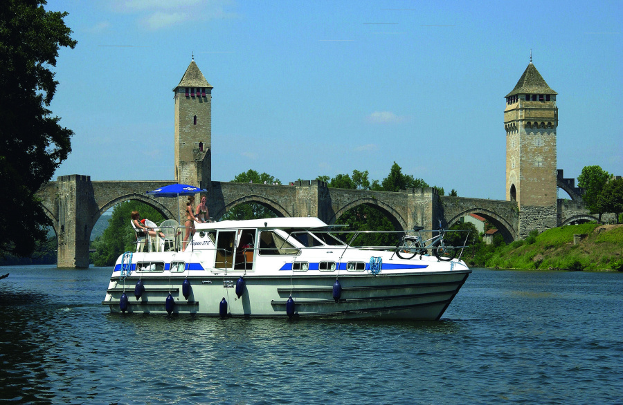 Photo #18 - ClassicTarpon 37 (1248) in Dinant - 2053