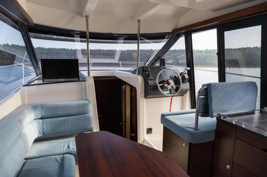 Photo #22 - Platinum989 Flybridge (Froher Max) in Rheinsberg - 2093