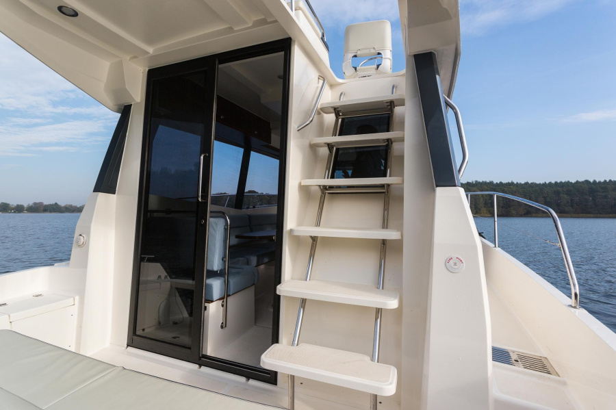 Photo #5 - Platinum989 Flybridge (Wieder`n Max) en Rheinsberg - 2094