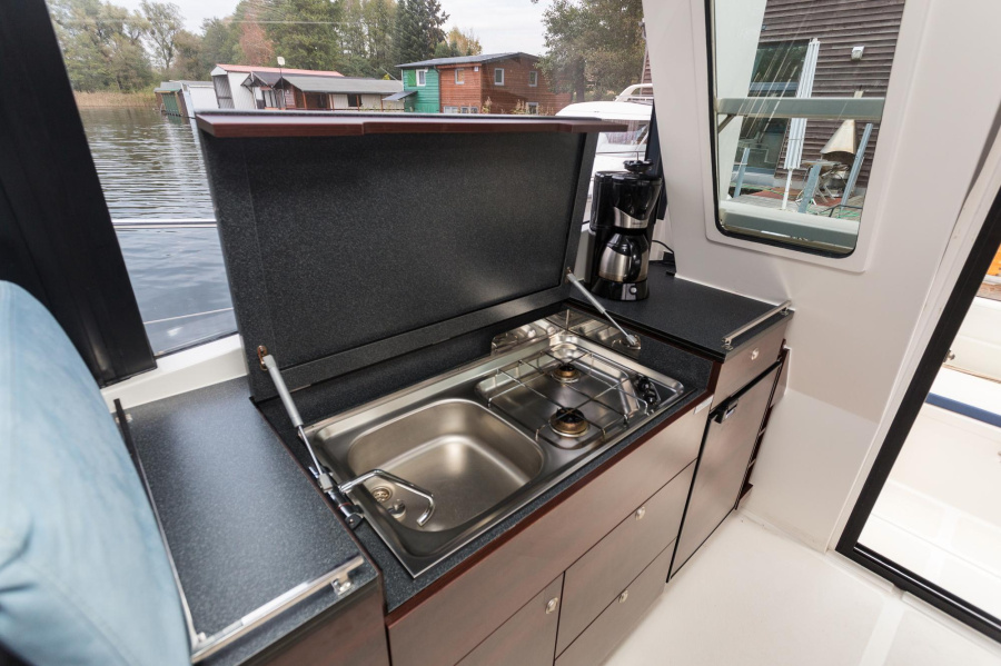 Photo #6 - Platinum989 Flybridge (Wieder`n Max) en Rheinsberg - 2094