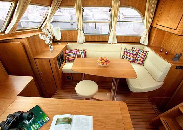 Photo #8 - Linssen29.9 AC (Großer Max) in Rheinsberg - 2108
