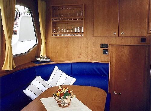 Photo #8 - FB-YachtcharterVisscher Yachting BV / Concordia 10 (MY Aika) in Malchow - 2155