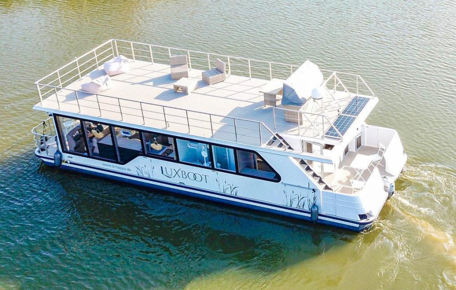 Photo #2 - VonAnker1st Class Werftbau (Serenade auf See) in Buchholz  - 2172