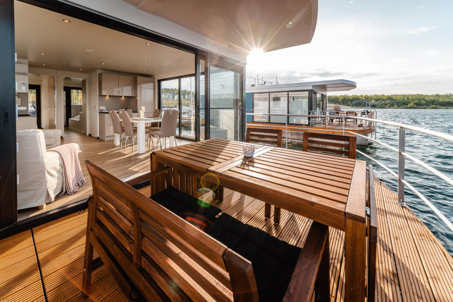 Photo #5 - FLOATING44 (Hausboot Hering - LP7) in Hoxter - 2194