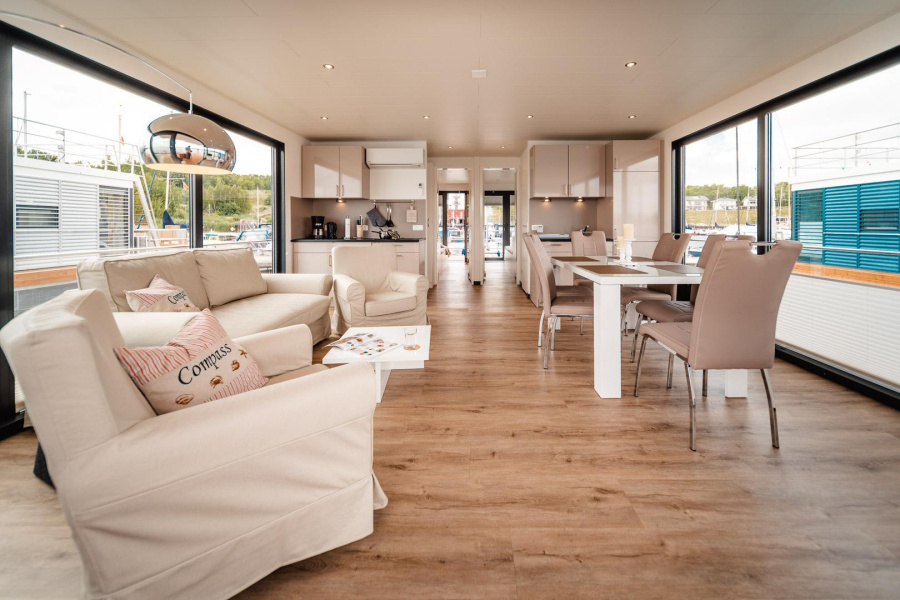 Photo #4 - FLOATING44 (Hausboot Hering - LP7) in Hoxter - 2194