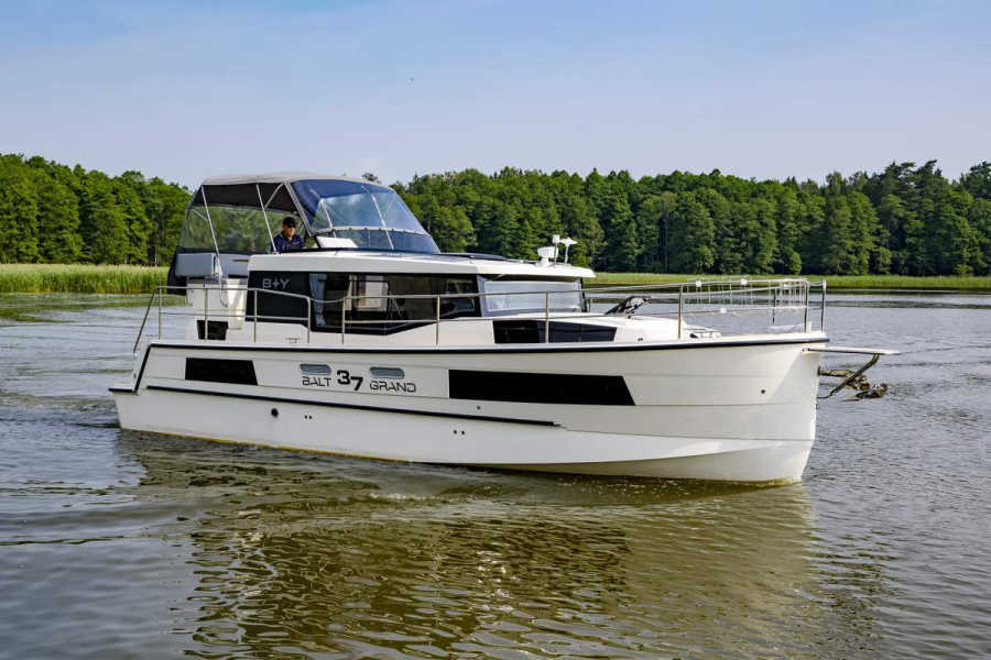 Photo #21 - HouseboatGrand37 (12) in Casier - 2318