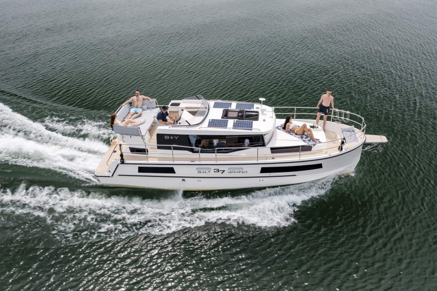 Photo #29 - HouseboatGrand37 (12) in Casier - 2318