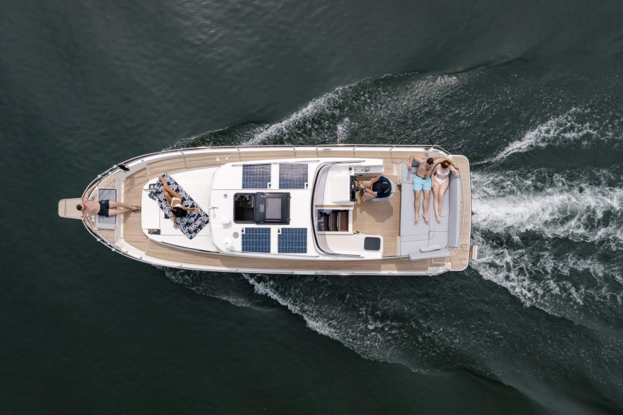 Photo #23 - HouseboatGrand37 (13) en Casier - 2332
