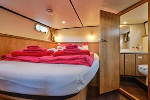 Photo #7 - FB-YachtcharterLinssen / Grand Sturdy 35.0 AC (MY Tethys) in Malchow - 2353