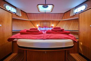 Photo #6 - FB-YachtcharterLinssen / Grand Sturdy 29.9 AC (MY Ceres) in Malchow - 2354