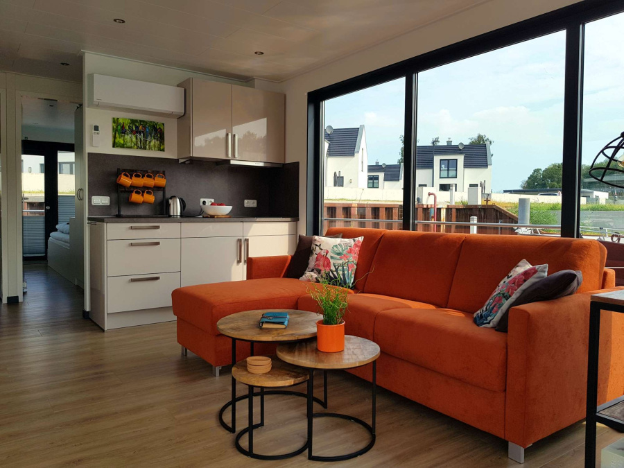 Photo #8 - FLOATING44 (Hausboot Marama - LP10) in Peenemunde - 2393