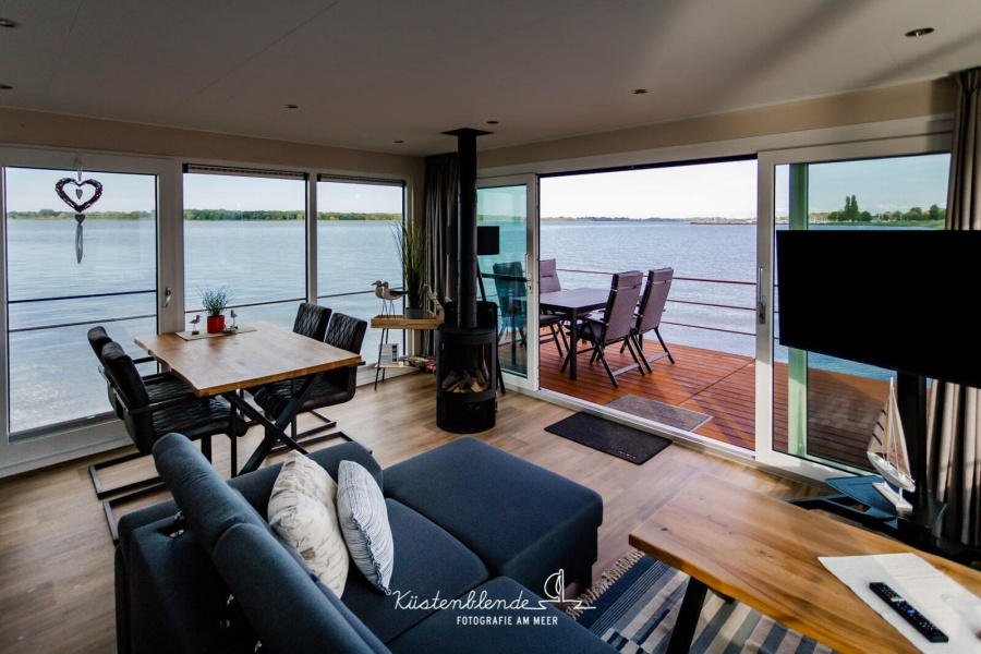 Photo #12 - FLOATING44-3 (Hausboot Dory) in Ribnitz - 2437