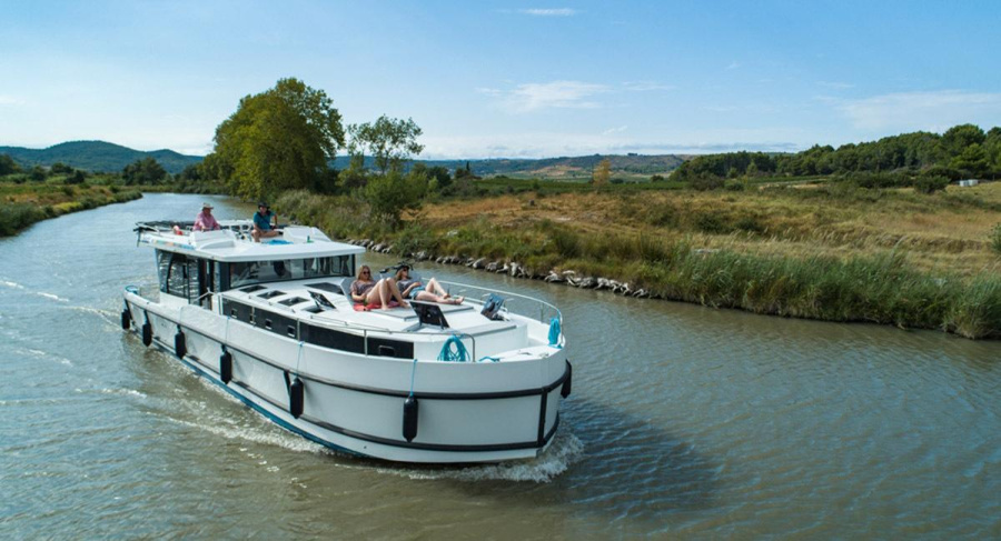 Photo #4 - PremierHorizon 5 PLUS (25) in Migennes - 2448