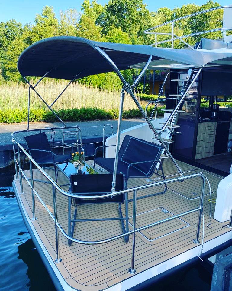 Photo #4 - MotoryachtenFUTURA 40 Grand Horizon XXL (Fleesenqueen two) (Fleesenqueen Two) in Fleesensee - 2472